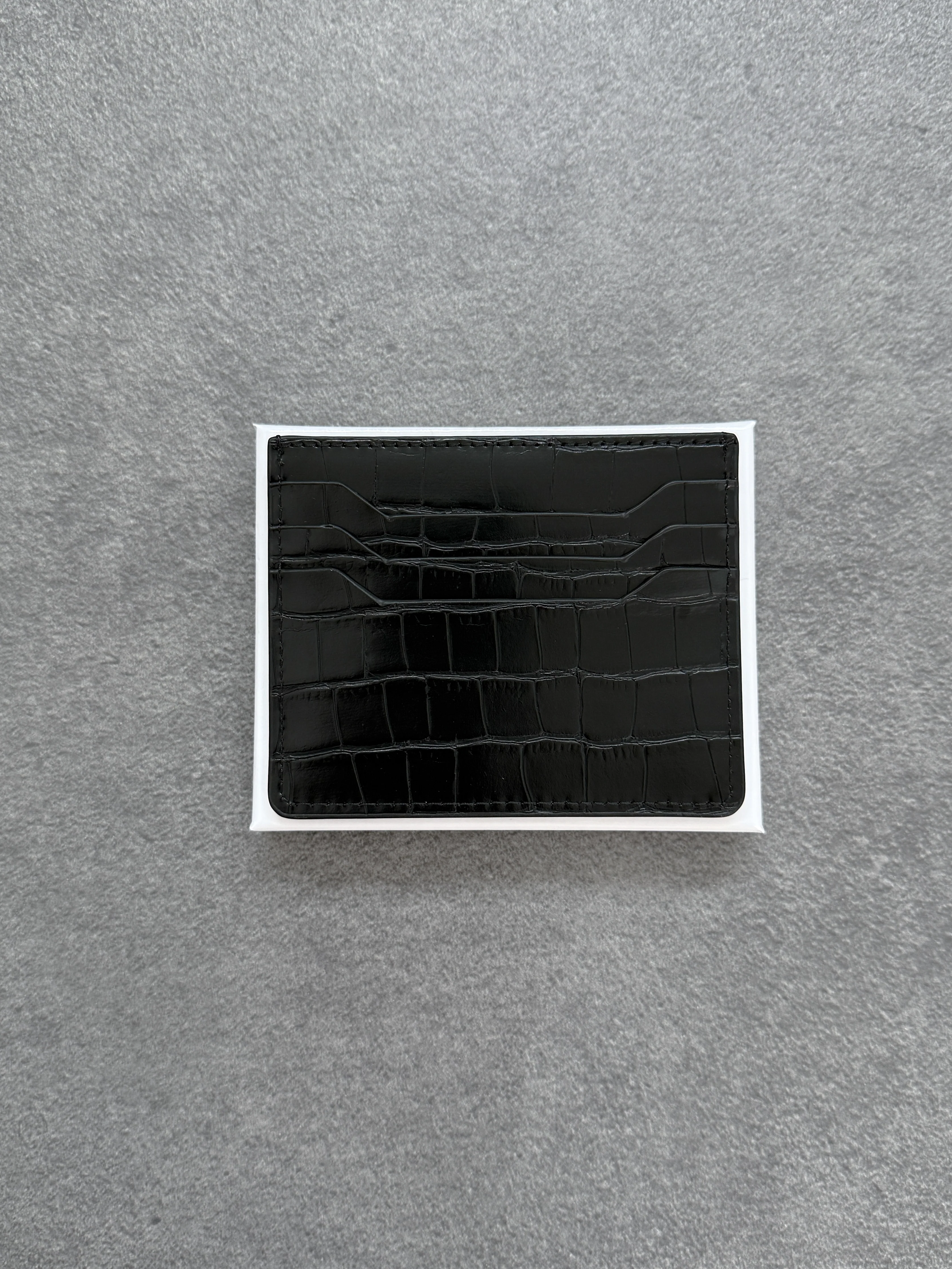 Ashford Black Card Holder - Image 4