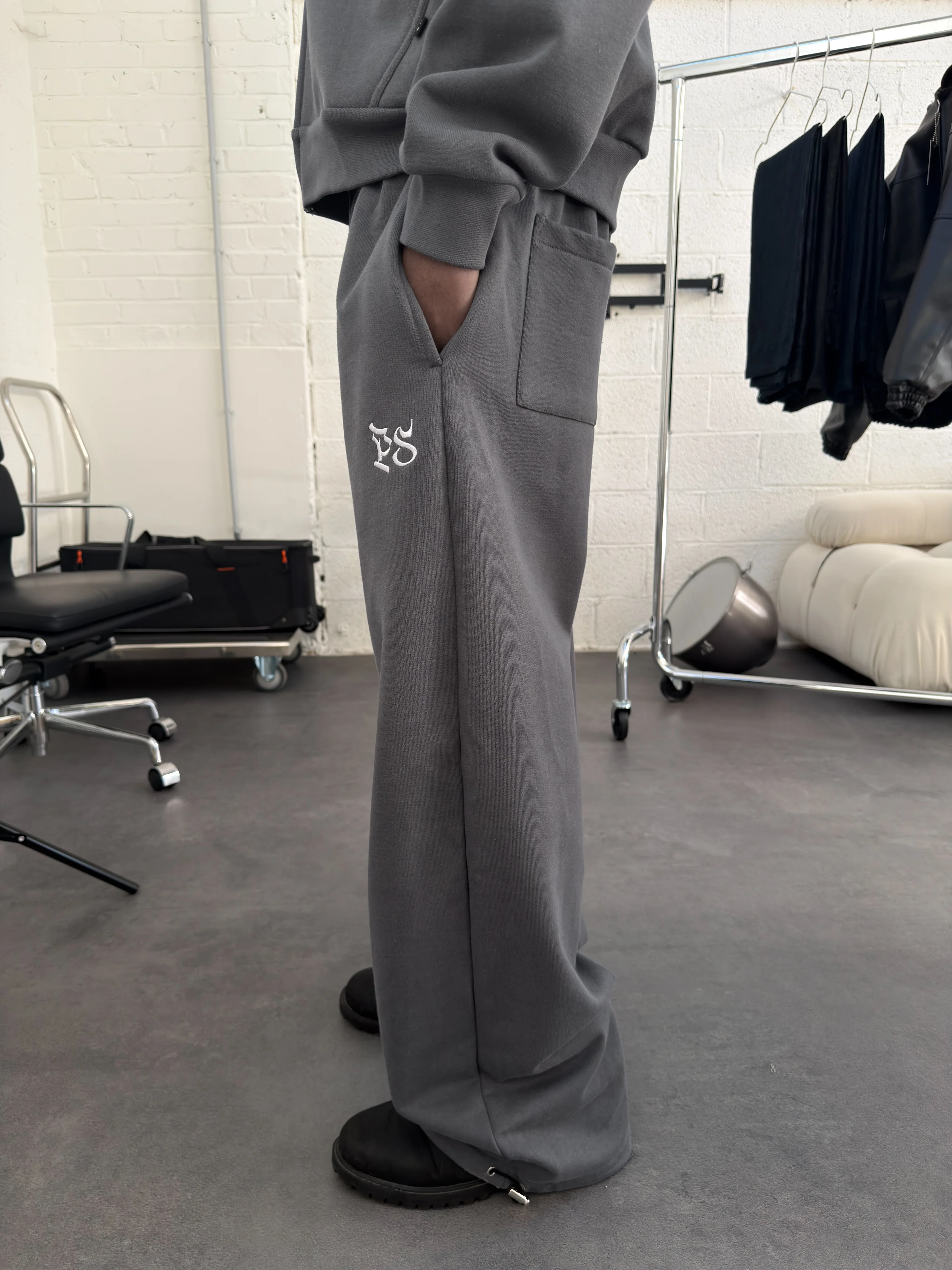 CHARCOAL GRAY BAGGY TROUSER - Image 5