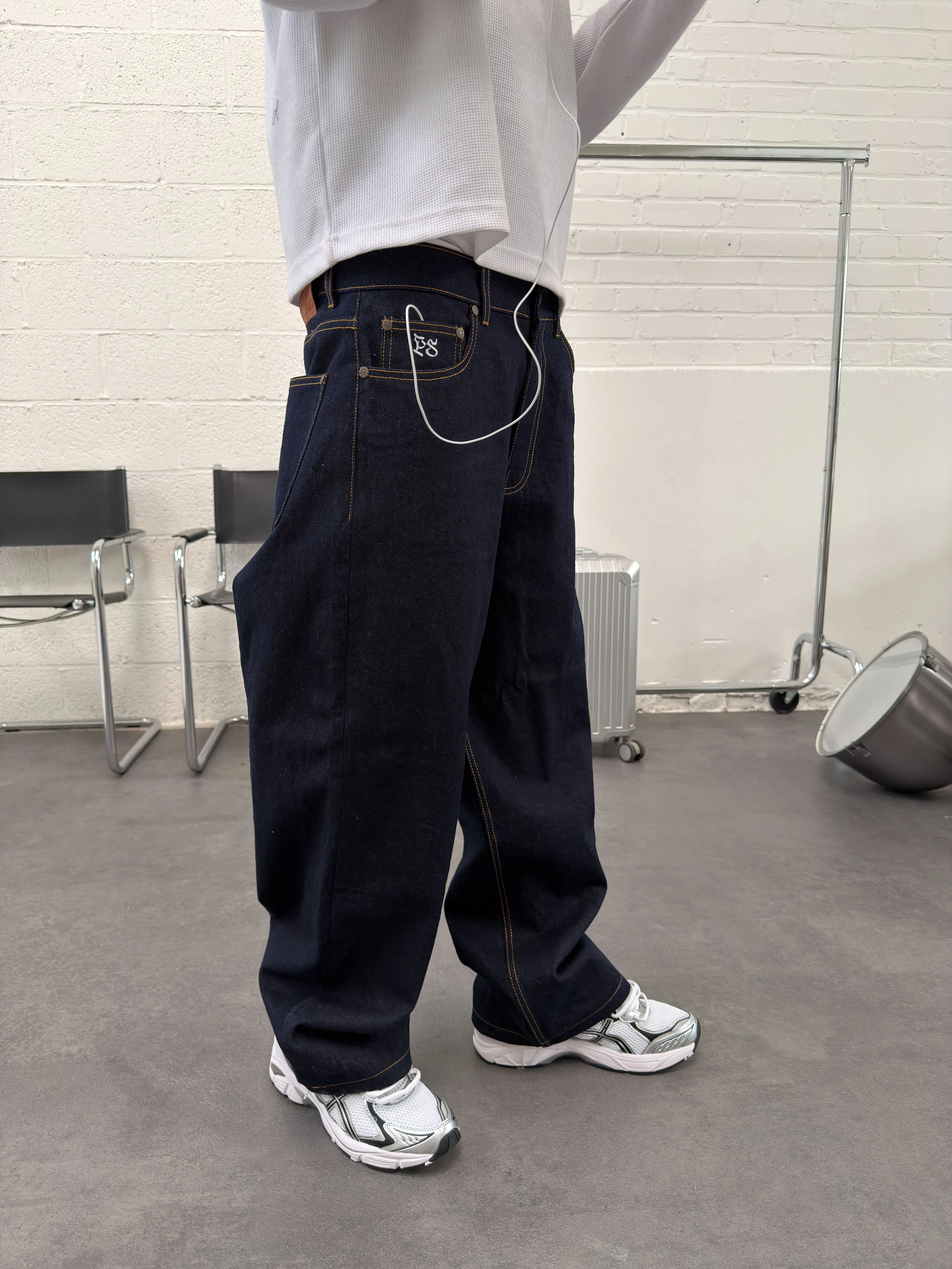 DARK BLUE RAW DENIM PANT - Image 4
