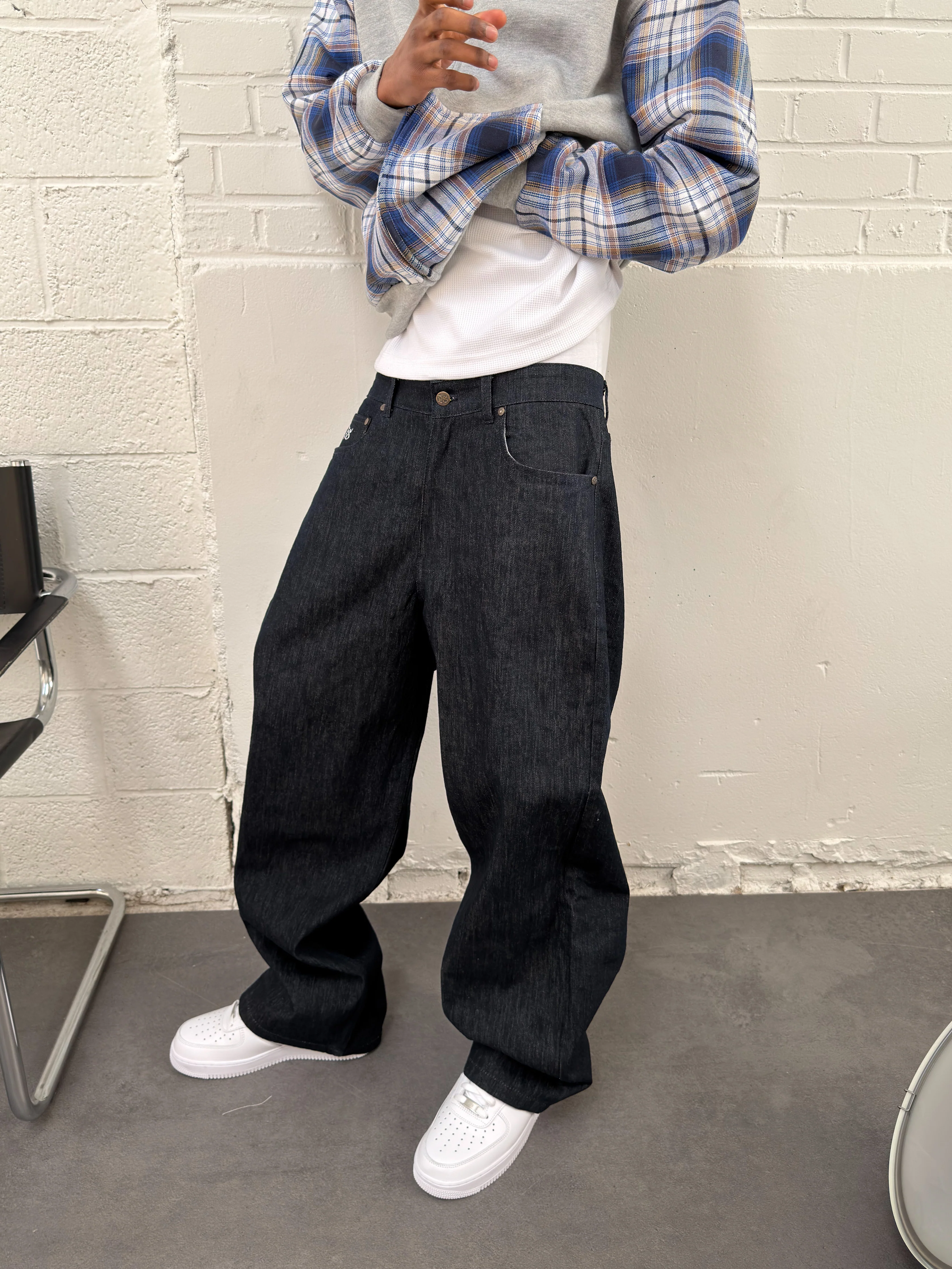 Hudson Raw Denim Pant - Image 4