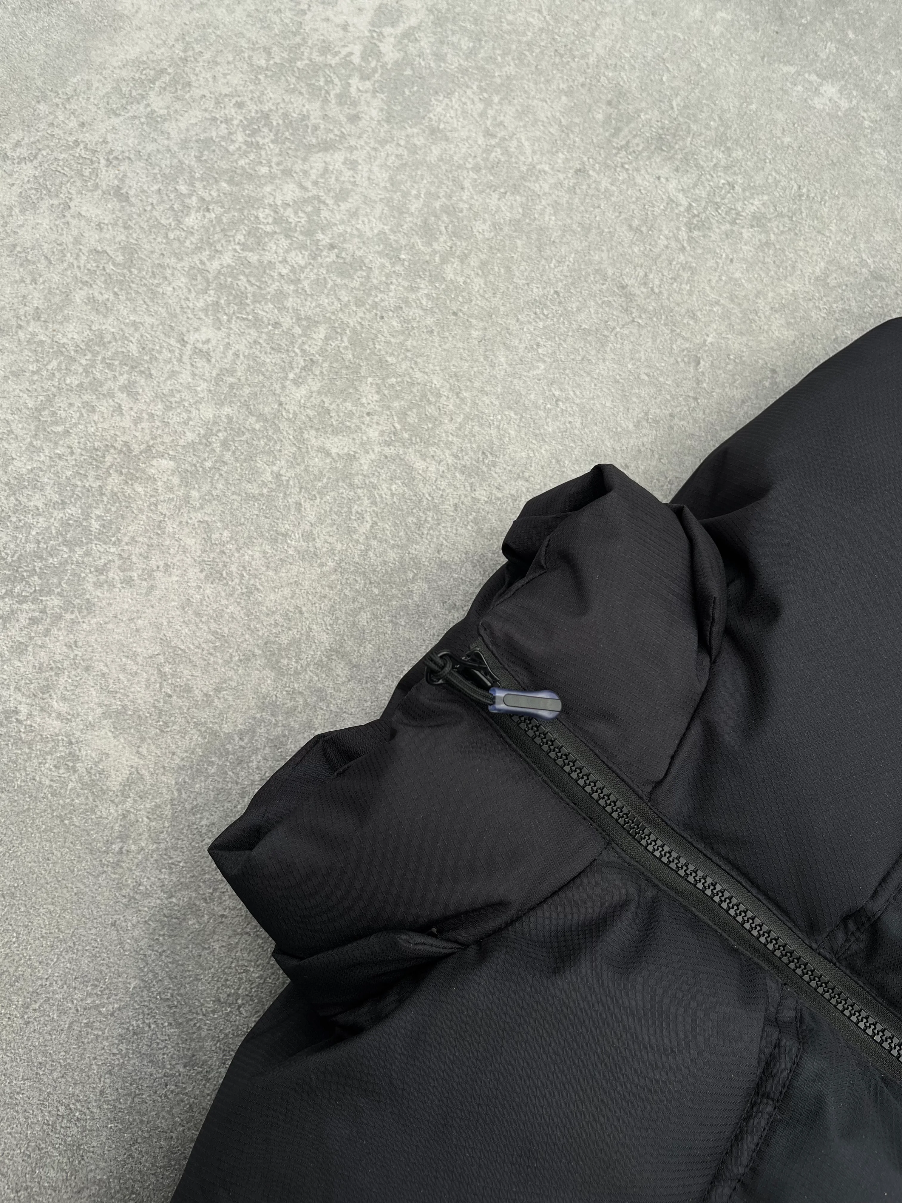 ONYX PUFFER JACKET - Image 9