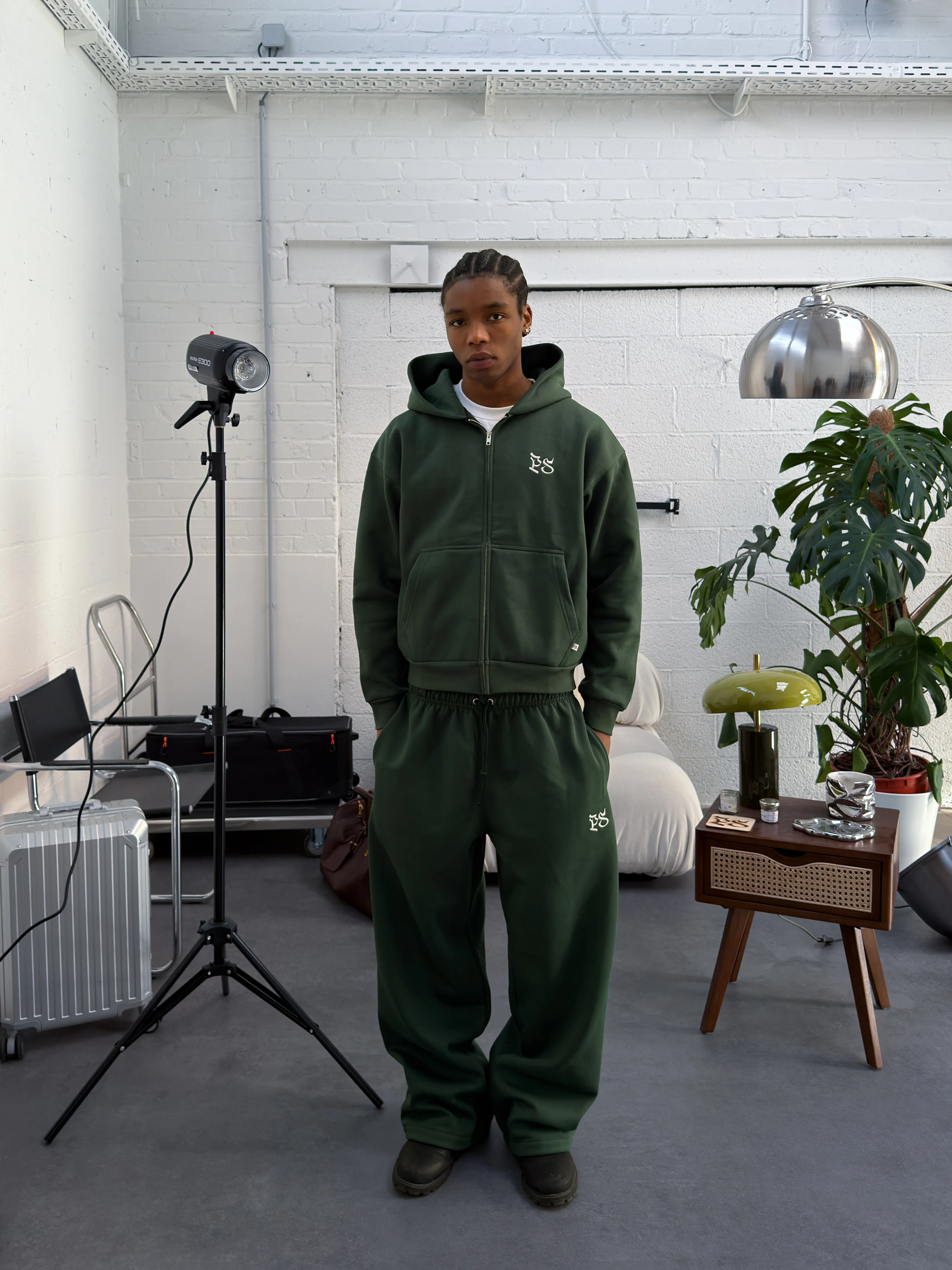 Pine Green Zip-Hoodie - Image 2